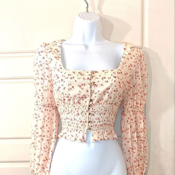 Floral Cropped Blouse  - Picture 1 of 2